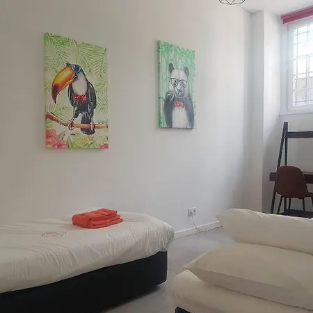 Apartment Near Timeout Market Lift & Aircon By Ld *